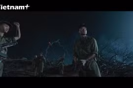 Phim “Mưa đỏ” vượt mốc doanh thu 465 tỷ đồng, thiết lập hàng loạt kỷ lục 