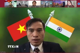 Tham tán Thương mại Đại sứ quán Việt Nam tại Ấn Độ, ông Bùi Trung Thướng phát biểu khai mạc hội thảo. (Ảnh: Ngọc Thúy/TTXVN)
