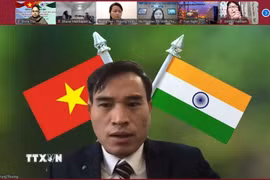 Tham tán Thương mại Đại sứ quán Việt Nam tại Ấn Độ, ông Bùi Trung Thướng phát biểu khai mạc hội thảo. (Ảnh: Ngọc Thúy/TTXVN)