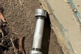 Bom ống được phát hiện tại Canberra. (Ảnh: theguardian)