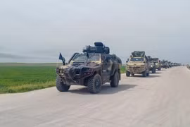 Căn cứ không quân Qasrak nằm dưới sự kiểm soát của quân đội Syria sau khi lực lượng Mỹ rút quân. (Nguồn: AA)