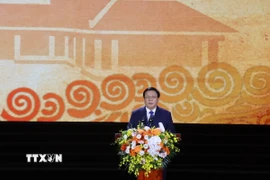 Ủy viên Bộ Chính trị, Giám đốc Học viện Chính trị Quốc gia Hồ Chí Minh, Chủ tịch Hội đồng Lý luận Trung ương Nguyễn Xuân Thắng phát biểu tại buổi lễ. (Ảnh: Hoàng Ngà/TTXVN)