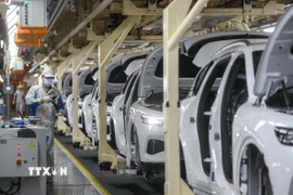 Dây chuyền sản xuất xe ôtô điện của hãng Voyah tại Vũ Hán, tỉnh Hồ Bắc, Trung Quốc. (Ảnh: THX/TTXVN)