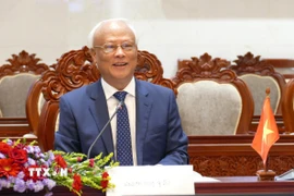 Đồng chí Uông Chu Lưu, nguyên Ủy viên Trung ương Đảng, nguyên Phó Chủ tịch Quốc hội, Chủ tịch Ủy ban Hòa bình Việt Nam phát biểu. (Ảnh: Xuân Tú/TTXVN)