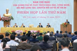 Thủ tướng Phạm Minh Chính khai mạc phiên họp lần thứ năm của BCĐ của Chính phủ về phát triển khoa học, công nghệ, đổi mới sáng tạo, chuyển đổi số và Đề án 06. (Ảnh: Dương Giang/TTXVN)