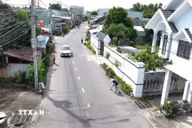 Đường giao thông nông thôn ở xã Tuy Phước Bắc, tỉnh Gia Lai (mới), xã Tuy Phước Bắc là 1 trong 3 xã đạt chuẩn Nông thôn mới nâng cao sau hợp nhất. (Ảnh: Vũ Sinh/TTXVN)