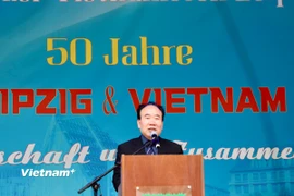 Chủ tịch Hội người Việt Nam tại Leipzig, ông Bùi Quang Huy phát biểu tại sự kiện "Ngày Văn hóa Việt Nam" tại thành phố Leipzig. (Ảnh: Phương Hoa/Vietnam+)