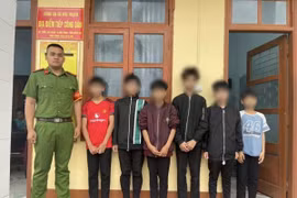 Công an triệu tập 6 thiếu niên liên quan vụ ném đá làm vỡ kính lái xe ôtô chạy trên cao tốc. (Ảnh: VOV)