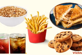 Các loại thực phẩm siêu chế biến cần hạn chế. (Ảnh: iStock)