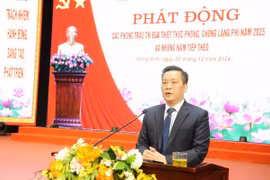 Bí thư Huyện ủy Đông Anh Lê Trung Kiên phát biểu. (Ảnh: Mạnh Khánh/Vietnam+)