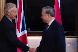 Tổng Bí thư Tô Lâm gặp Chủ tịch Viện Tony Blair để trao đổi hợp tác