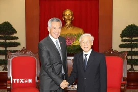 Chiều 23/3/2017, tại Trụ sở Trung ương Đảng, Tổng Bí thư Nguyễn Phú Trọng tiếp Thủ tướng Singapore Lý Hiển Long thăm chính thức Việt Nam. (Ảnh: Trí Dũng/TTXVN)