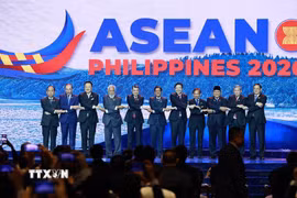 Thủ tướng Lê Minh Hưng cùng Trưởng đoàn các nước ASEAN tham dự phiên khai mạc Hội nghị Cấp cao ASEAN lần thứ 48. (Ảnh: Dương Giang/TTXVN)