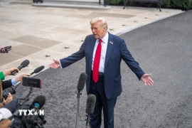 Tổng thống Mỹ Donald Trump phát biểu với báo giới tại Nhà Trắng, Washington, D.C. (Ảnh: THX/TTXVN)