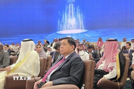 Phó Thủ tướng Nguyễn Chí Dũng dự lễ khai mạc Hội nghị Sáng kiến Đầu tư Tương lai (FII) lần thứ 9 tại Trung tâm Hội nghị Quốc tế King Abdul Aziz ở thủ đô Riyadh của Saudi Arabia. (Ảnh: TTXVN phát)