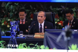 Tổng Thư ký Bộ Chuyển đổi năng lượng và Chuyển đổi nước Malaysia, ông Haji Mad Zaidi bin Mohd Karli chủ trì Hội nghị SOME+3. (Ảnh: TTXVN phát)