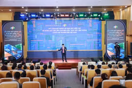 FPT công bố thành lập Nhà máy Kiểm thử và Đóng gói tiên tiến chip bán dẫn FPT. (Ảnh: PV/Vietnam+)