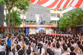 Hiệp hội An ninh mạng quốc gia (NCA) chính thức phát động Cuộc thi “Học sinh An ninh mạng 2026” tại Trường THCS Nguyễn Du, Hà Nội. (Ảnh: Minh Sơn/Vietnam+)