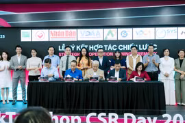 Lễ ký kết và công bố hợp tác cùng các Đối tác của TikTok Shop. (Ảnh: PV/Vietnam+)