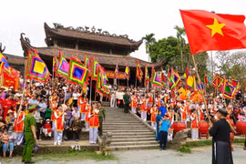 Hà Nội: Rực rỡ lễ hội truyền thống tại ngôi đình đẹp nhất xứ Đoài