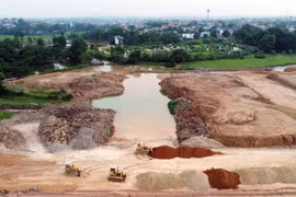 Hiện trường vụ đuối nước thương tâm khiến 2 trẻ nhỏ bị tử vong tại xã Bản Nguyên, tỉnh Phú Thọ. (Ảnh: Tạ Toàn /TTXVN)