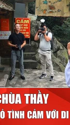 Đại sứ Pháp thể hiện tình yêu với ngôi chùa nghìn năm tuổi tại Hà Nội 