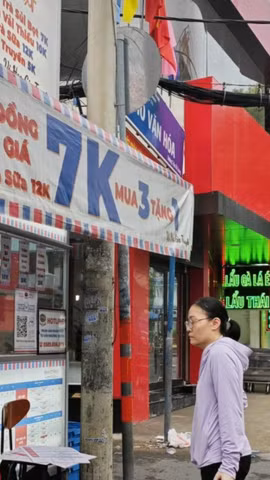 Thực hư “thánh địa trà sữa 7k” trên một số tuyến phố tại Hà Nội 