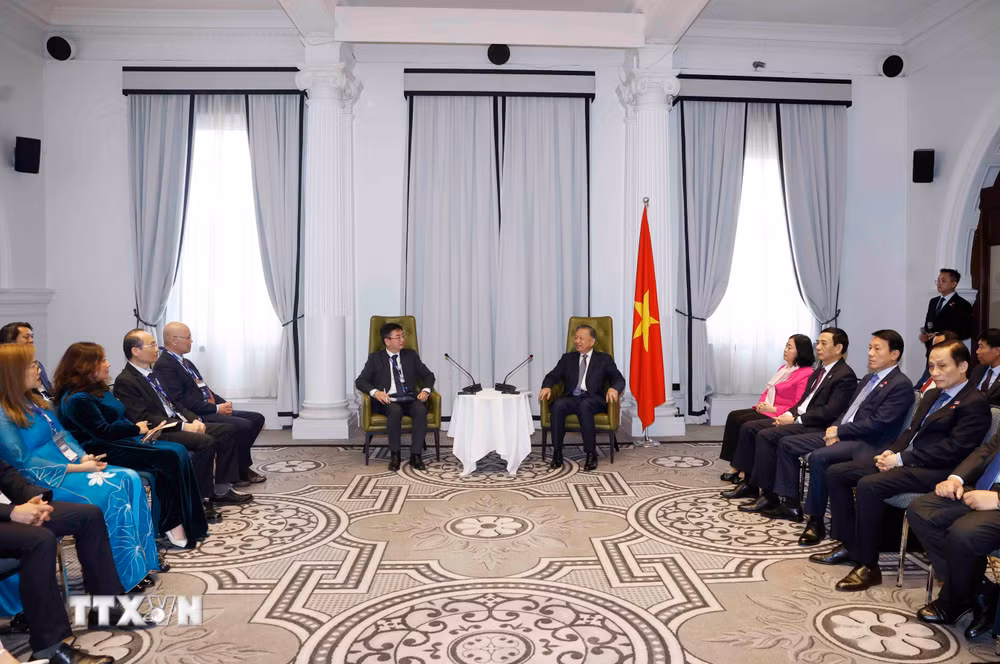ttxvn-tong-bi-thu-chu-tich-nuoc-tiep-mot-so-tri-thuc-nha-khoa-hoc-tieu-bieu-nguoi-viet-tai-australia-8945057.jpg