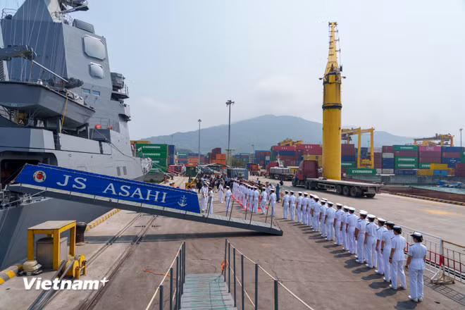 Tàu hộ vệ Asahi Nhật Bản thăm hữu nghị thành phố Đà Nẵng 2 vnp-2026-04-02-dontau-haiquang-nhat-ban-31.jpg