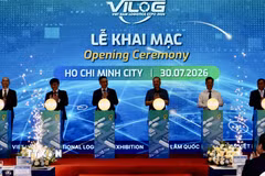 Đại biểu thực hiện nghi thức khai mạc VILOG 2026. (Ảnh: Xuân Anh/TTXVN)