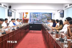 Quang cảnh buổi làm việc. (Ảnh: Ánh Tuyết/TTXVN)