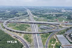 Nhanh chóng hoàn thiện dự án kết nối vùng, sân bay Long Thành