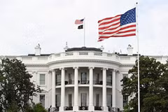Quang cảnh bên ngoài Nhà Trắng ở Washington DC., Mỹ ngày 11/5/2026. (Ảnh: THX/TTXVN)