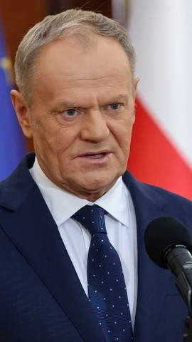 Ba Lan kêu gọi châu Âu cứng rắn trước sức ép của Mỹ về Greenland