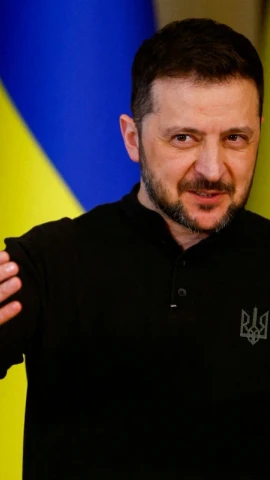 Mỹ mở mặt trận Iran, Ukraine lo nguy cơ giảm hỗ trợ quân sự 