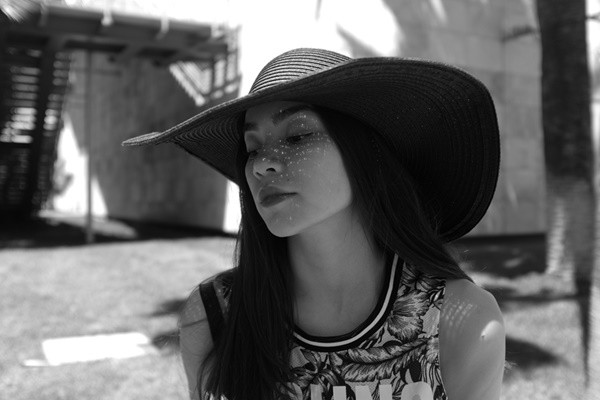 Dàn sao Việt sang Mỹ "khoe dáng" cùng siêu mẫu Tyra Banks ảnh 12