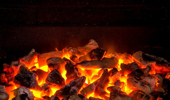 Hà Tĩnh: Sáu người bị ngộ độc khí CO khi đốt than sưởi ấm ảnh 1