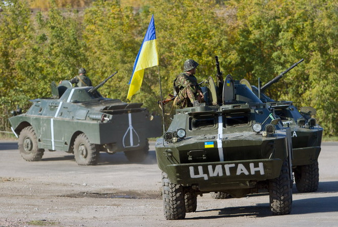 Ukraine không đủ kinh phí xây dựng bức tường biên giới với Nga ảnh 1