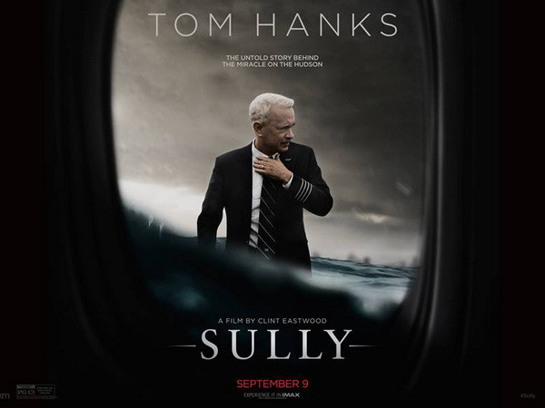 "Cơ trưởng Sully" của Tom Hanks bay cao trên bảng xếp hạng Bắc Mỹ ảnh 1