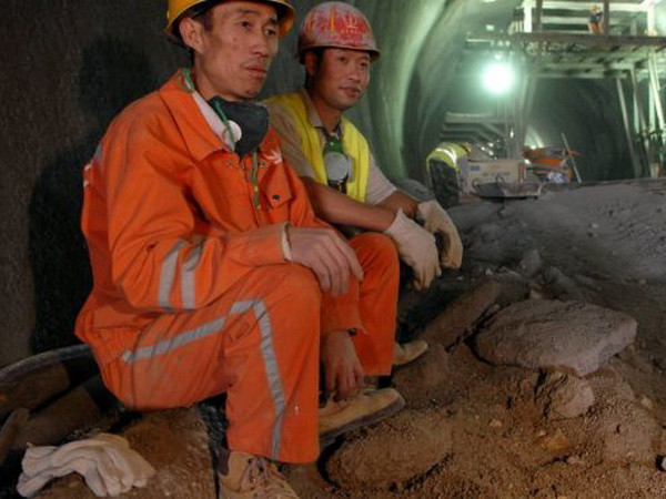 Trung Quốc cấm công dân làm việc tại khu định cư ở Bờ Tây ảnh 1