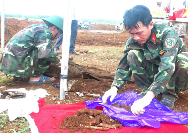 Phát hiện 14 hài cốt liệt sỹ còn khá nguyên vẹn cùng các di vật ảnh 1