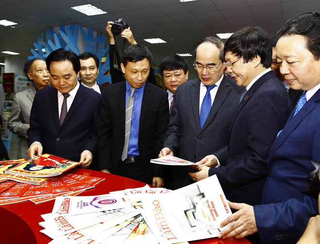 Hội Nhà báo tri ân những đóng góp cho thành công của Hội báo toàn quốc ảnh 1