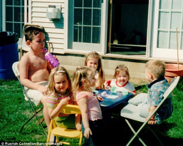 Choáng với chiều cao 2,3 mét của chàng khổng lồ tuổi teen ảnh 2