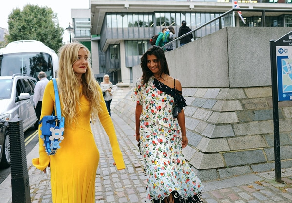 Dự đoán xu hướng street style ngay tại Tuần lễ Thời trang London ảnh 18