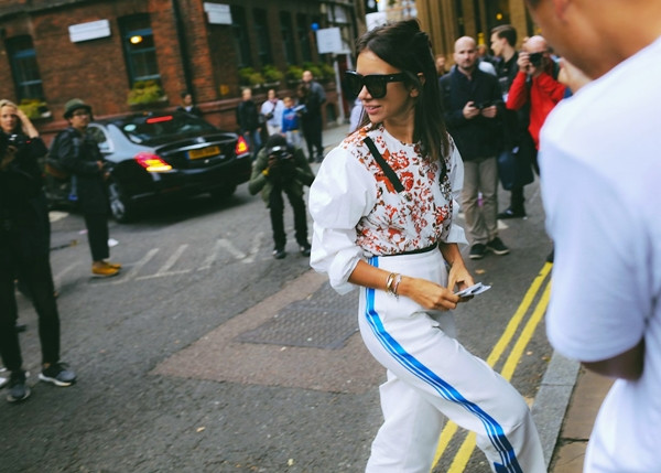 Dự đoán xu hướng street style ngay tại Tuần lễ Thời trang London ảnh 7