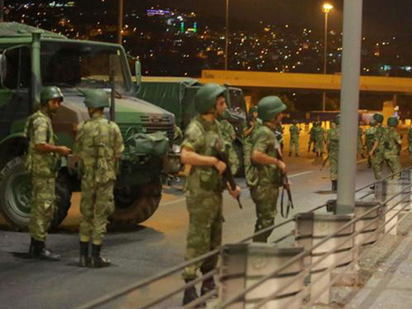 Tổng Tham mưu trưởng quân đội Hulusi Akar đã trở lại làm việc ảnh 1