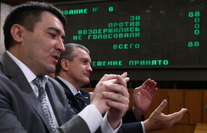 Hiến pháp của Crimea bắt đầu chính thức có hiệu lực ảnh 1