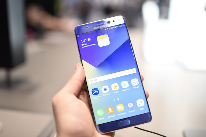 Samsung đề nghị người dùng thay máy Note 7 "càng sớm càng tốt" ảnh 1
