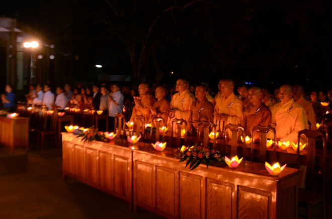 Lễ tưởng niệm-cầu siêu cho các nạn nhân thiệt mạng do tai nạn giao thông ở Đắk Nông. Ảnh minh họa. (Ảnh: Hưng Thịnh/TTXVN) Tưởng niệm nạn nhân tử vong do tai nạn giao thông năm 2016 ảnh 1