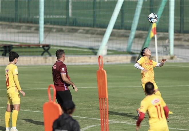 Đội tuyển Nữ Việt Nam luyện tình huống, chuẩn bị cho World Cup 2023 ảnh 1